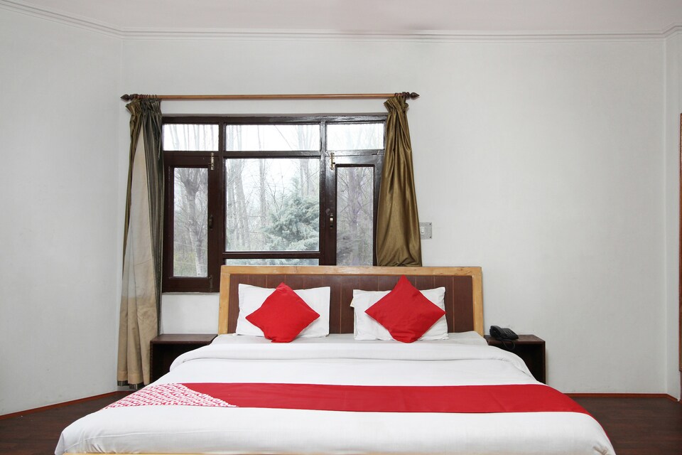 OYO 35642 Assad Resorts, Nishat Srinagar, Srinagar