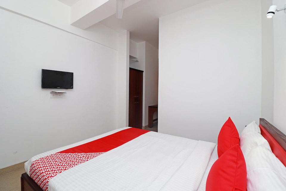 Live on BBS665, Patia Bhubaneswar, Bhubaneswar