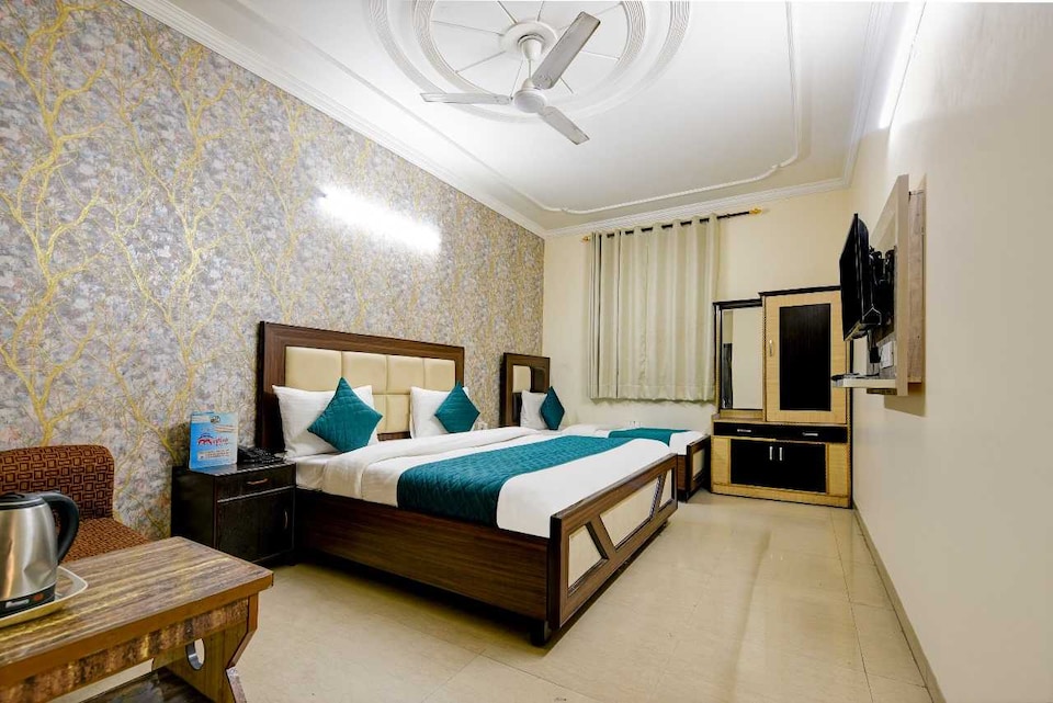 Hotel O Mayank Residency , Airport Delhi, Delhi Transit