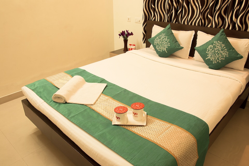 OYO 3525 Lake Town, VIP Road Kolkata, Kolkata