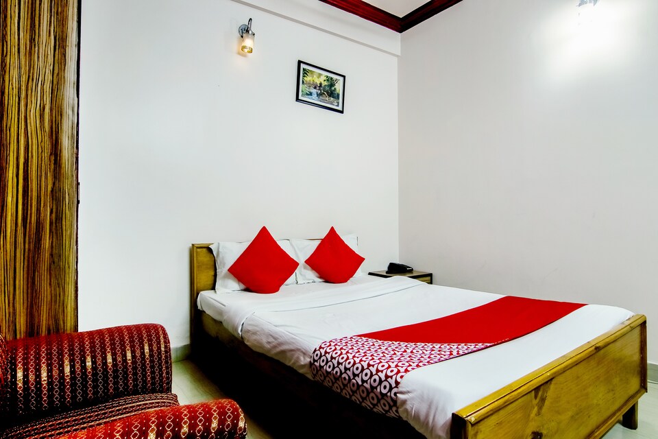 OYO 35695 Heritage Hotel, Police Bazar, Shillong