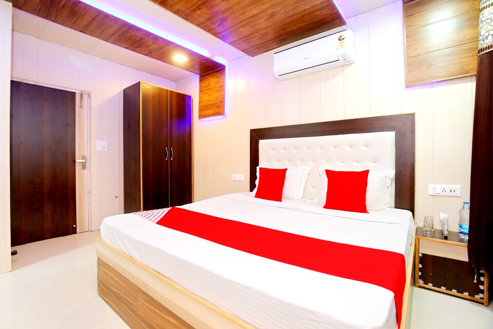 OYO 35697 Hotel Sartaj, Kharar, Kharar