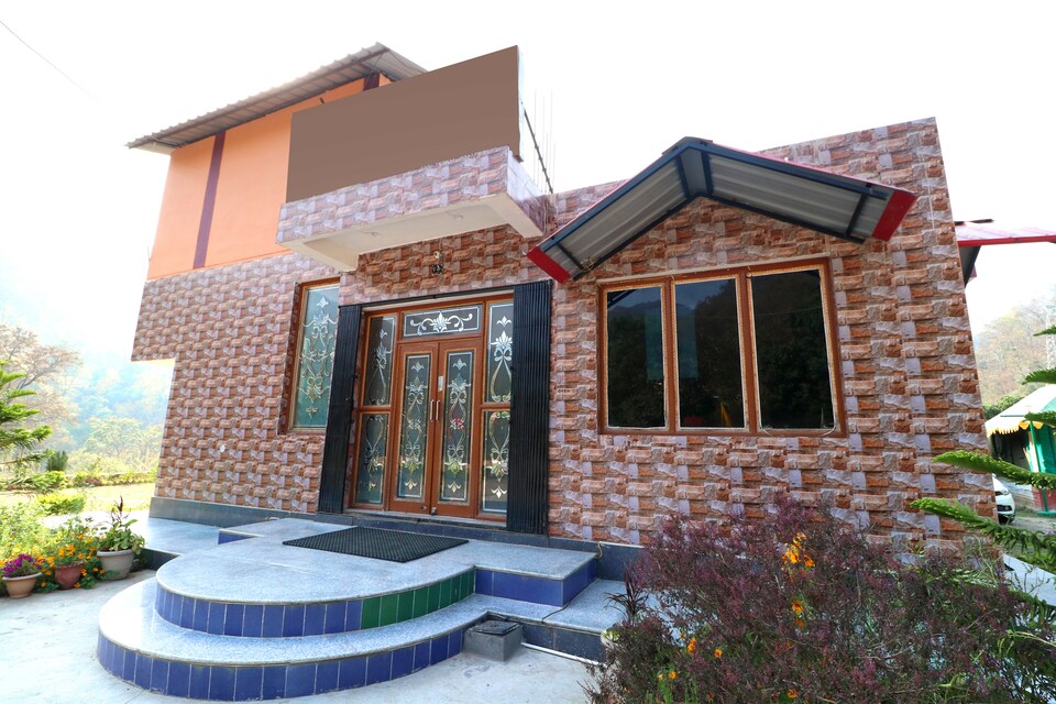 OYO 35700 Flavours Restaurant & Resort, Kotdwar, Kotdwar