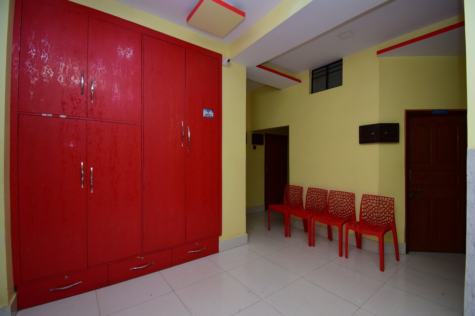 SPOT ON 35707 New Mukherjee Lodge, Bishnupur, Bankura