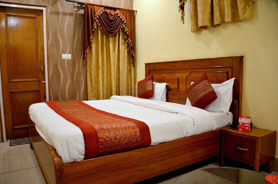 OYO 3529 Hotel SP International, Charbagh Lucknow, Lucknow