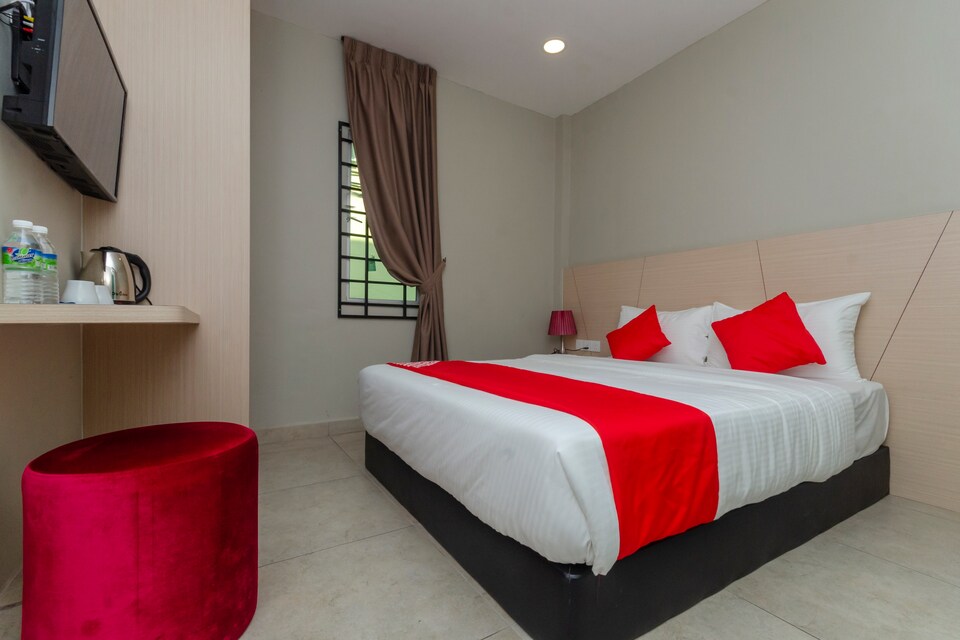 OYO 900 Princess Hotel, Pontian, Pontian