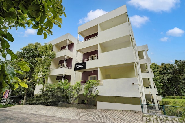 Super Townhouse Hebbal Mysore