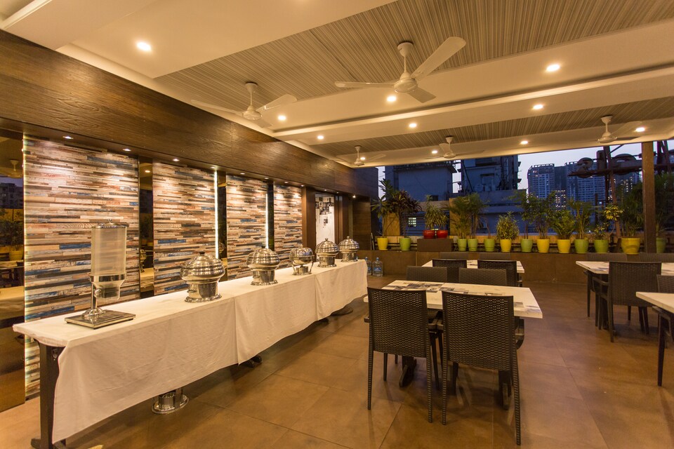 OYO 619 Grace Hotels And Banquets, Mumbai BCEC, Mumbai