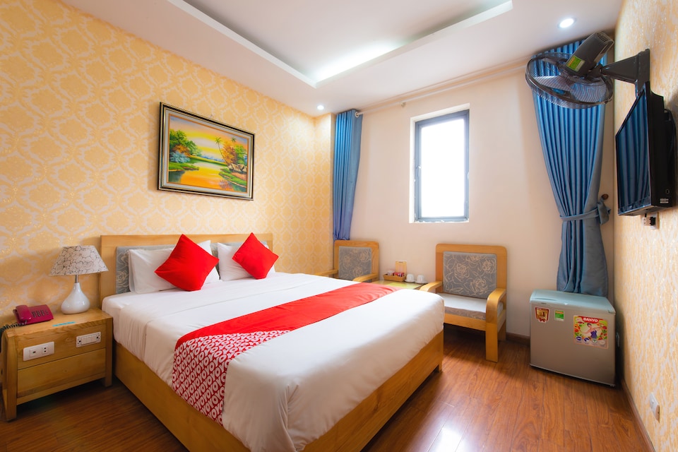 Dragon Hotel, Cau Giay, Hanoi