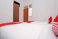 OYO 661 Galaxy Homestay