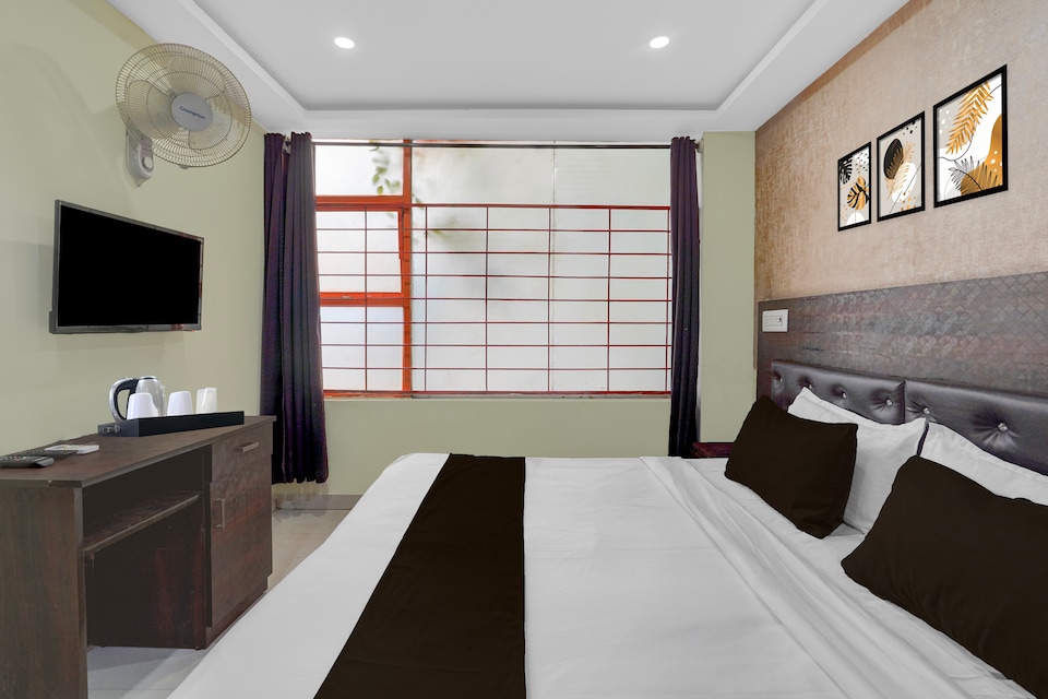 Super Collection O Indian Music Museum Bangalore Formerly HKH Homes , JP Nagar Bangalore, Bangalore