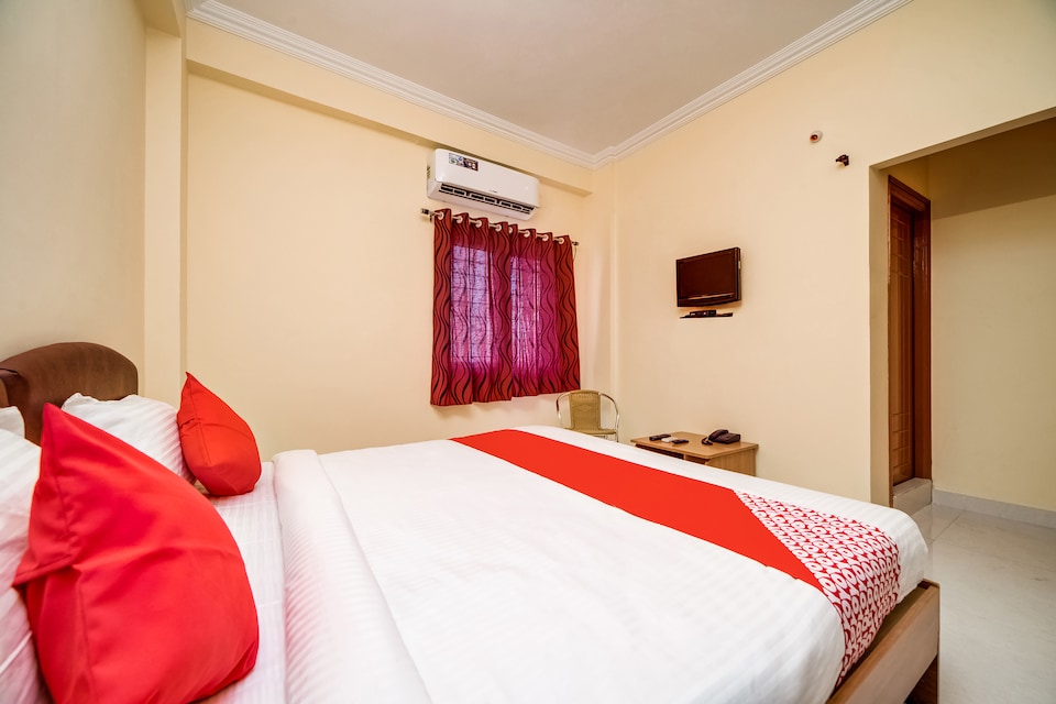 OYO 35768 New Property Tngo Colony, Gachibowli, Hyderabad