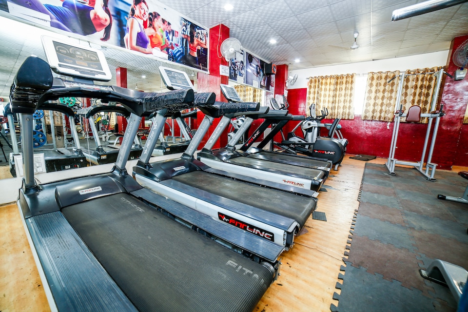 OYO 35769 Hotel Rishabh, Jhansi, Jhansi