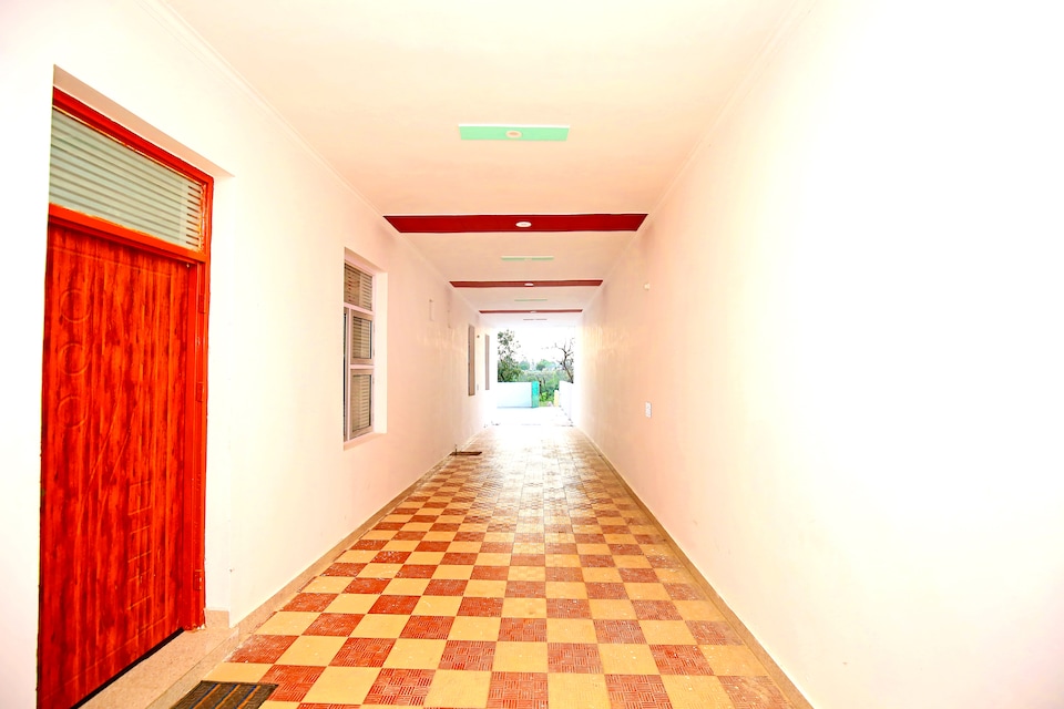 SPOT ON 35792 Hotel Bright Land, Morni, Morni