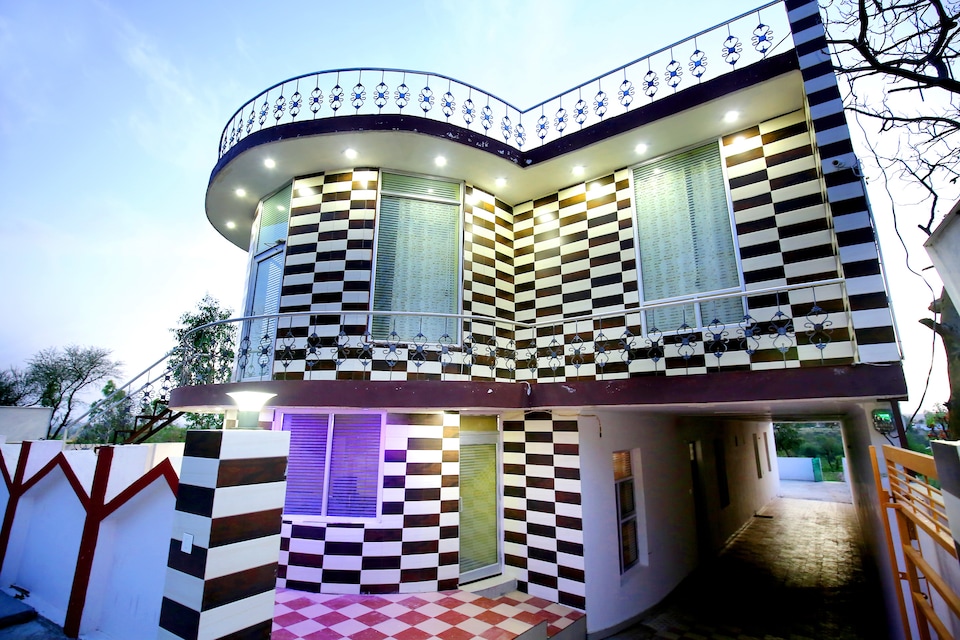SPOT ON 35792 Hotel Bright Land, Morni, Morni
