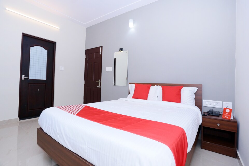 OYO Aspire, Vytilla Kochi, कोच्चि