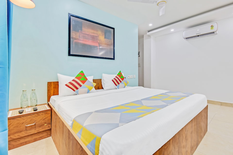 OYO Home 35804 Livin Hub, Airport-Dwarka Delhi, Delhi