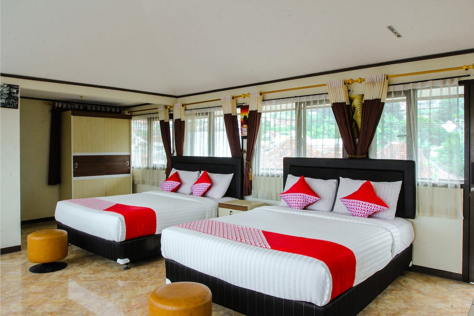 OYO 677 Rianes Family Guest House, Lembang, Kabupaten Bandung Barat