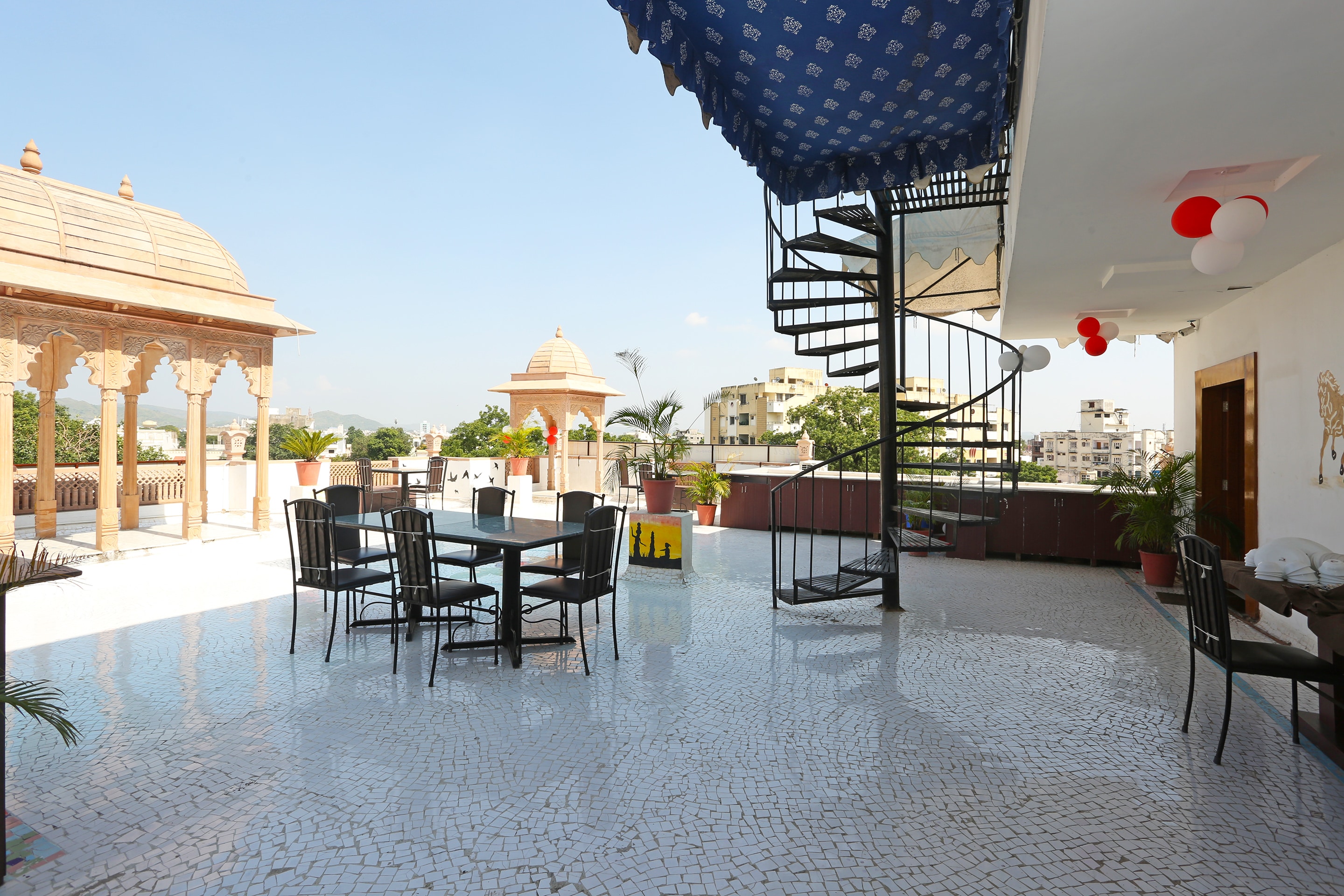 OYO Hotel Forever Rooms, OYO Rooms Udaipur, Book ???985 OYO