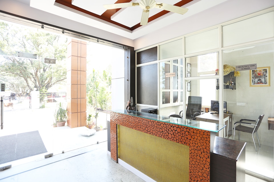 OYO 35823 Hotel Blumango, JwalaJi, JwalaJi