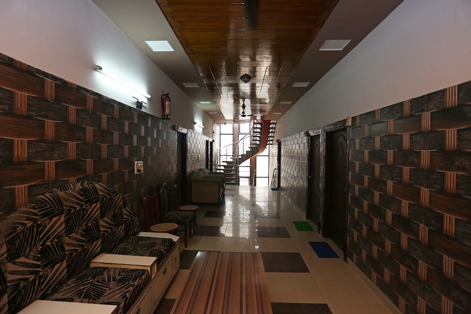 OYO 35826 Hotel Pk, Meerut, Meerut