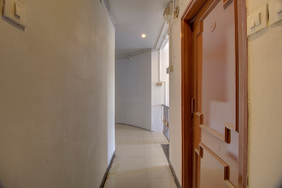 OYO 35831 Hotel New Nataraj, Kolhapur, Kolhapur