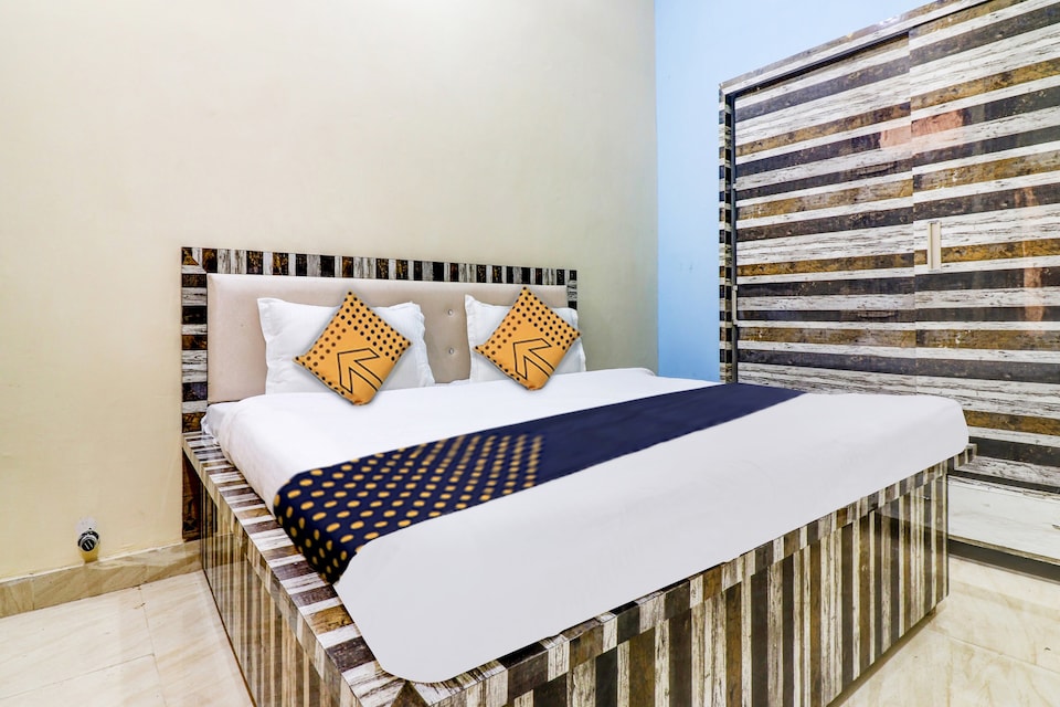 SPOT ON 35835 Elite Hotel , Hisar, हिसार