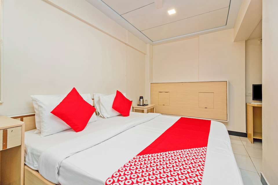 OYO 620 Woodland Hotel, Mumbai BCEC, Mumbai