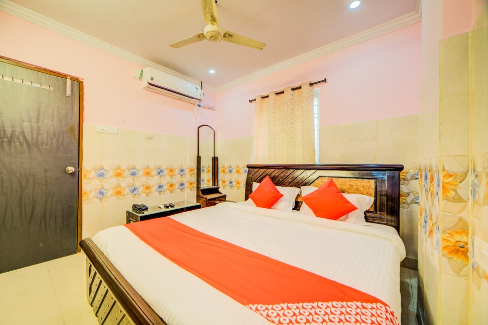 OYO 35856 Padma Residency, Secunderabad Railway Station, Hyderabad