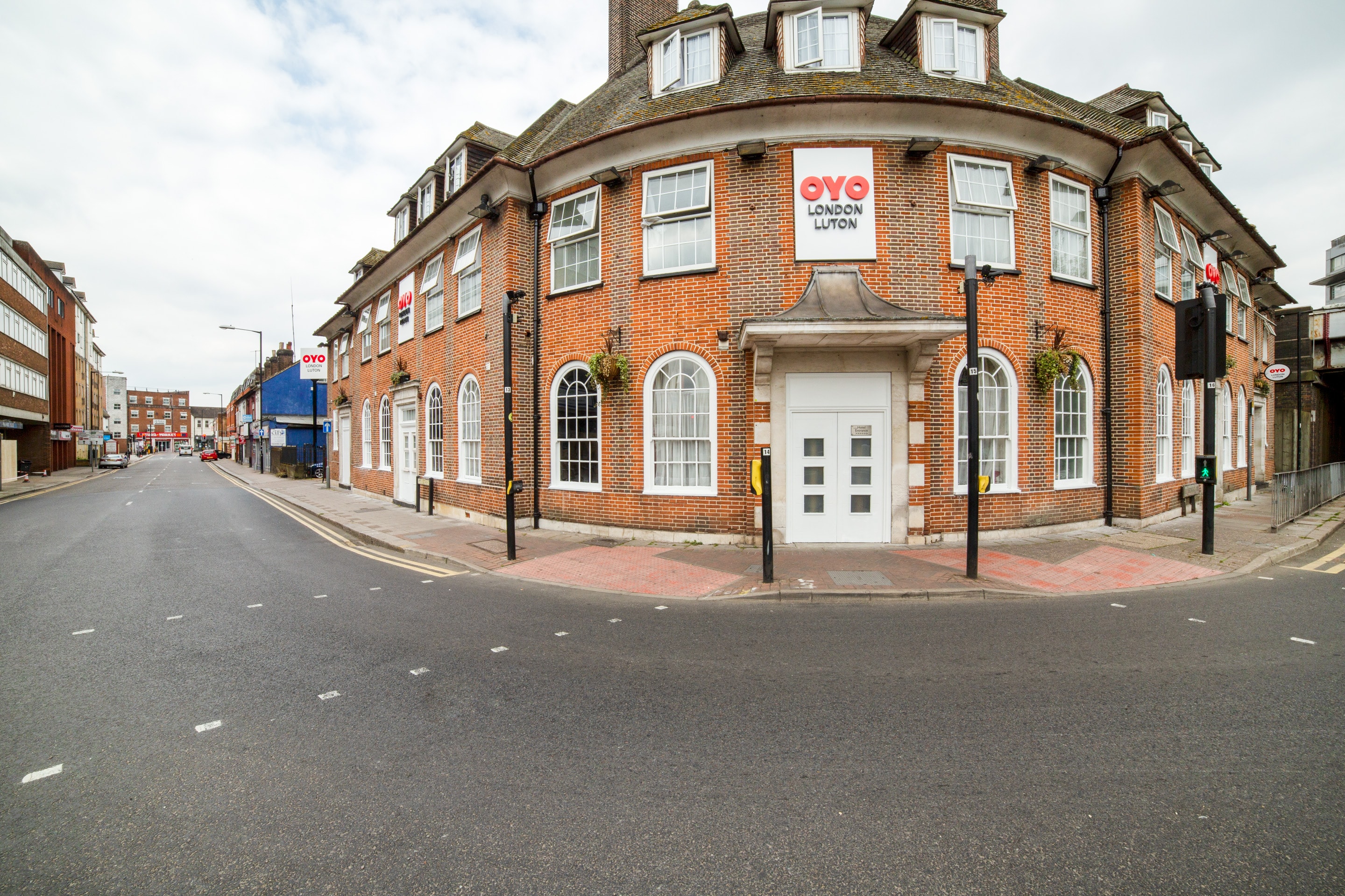 Oyo London Luton Oyo Hotels London Book 28 Oyo