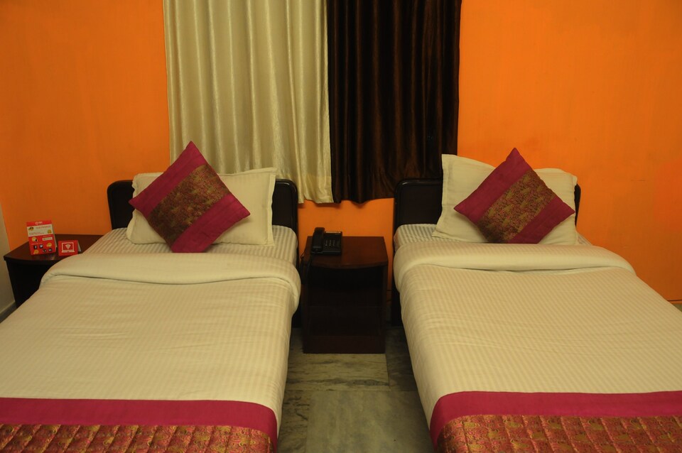 OYO 3550 Apartment Comfort Homes, Boring Road Patna, Patna