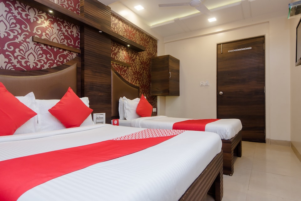 OYO 3551 Hotel Elite Inn, Mumbai-Vashi-Turbhe-Sanpada, Mumbai
