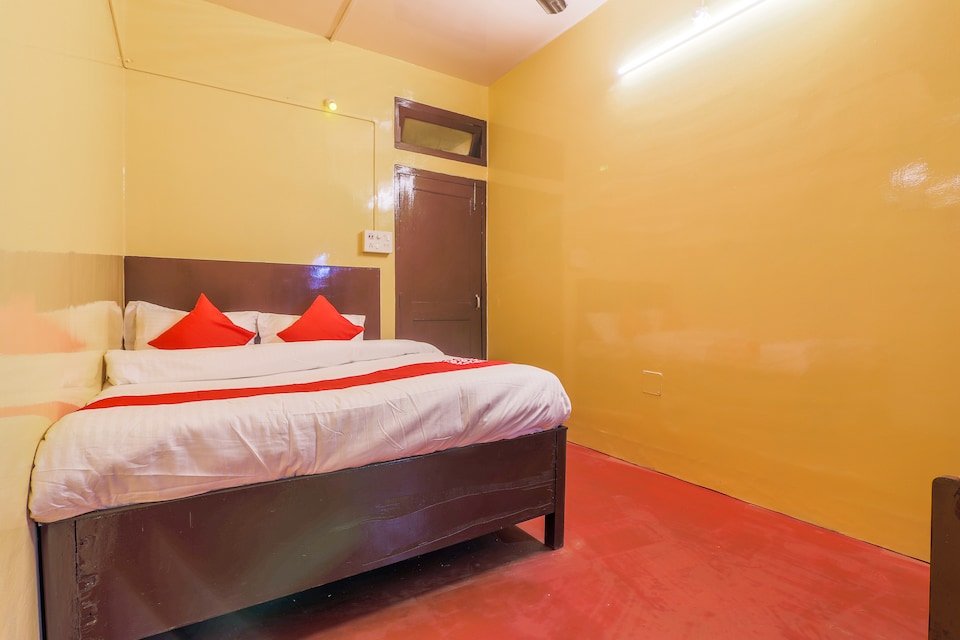 OYO 35933 Hotel Abhijat, Ganeshguri Guwahati, Guwahati