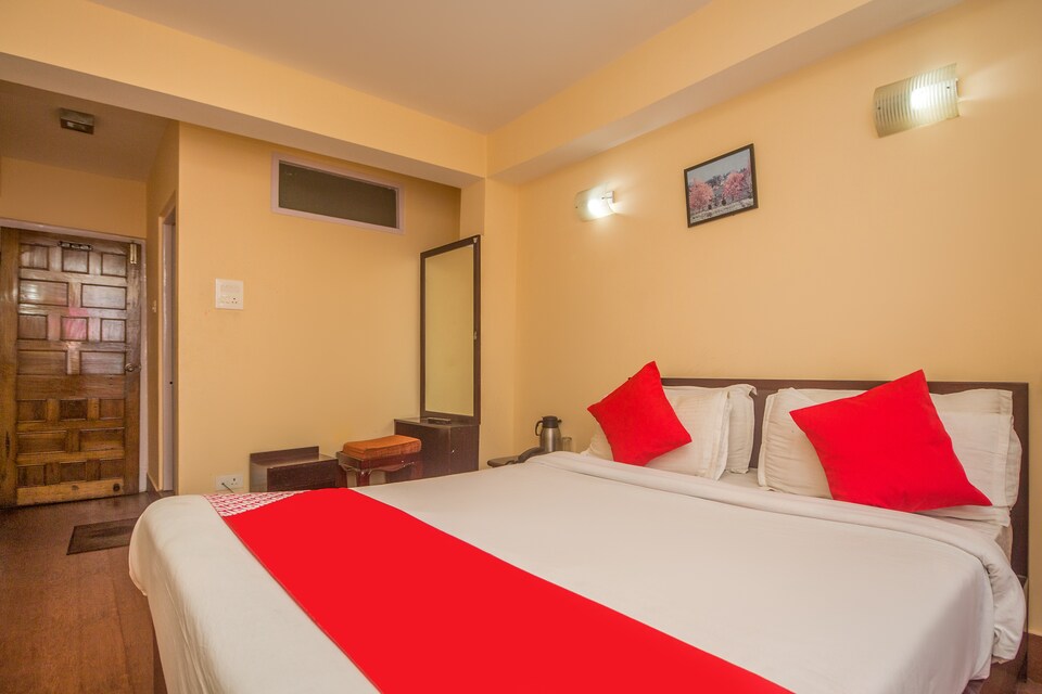 OYO 35939 Silver Cloud Residency, Lava, Lava