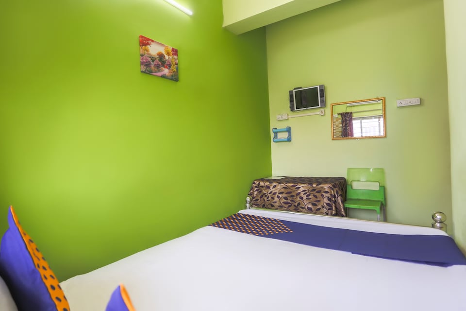 SPOT ON 35944  Oasis Lodge, Kharagpur, Kharagpur