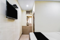 Hotel O Bhagirathi Guest House Esplanade metro station