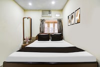 Hotel O Bhagirathi Guest House Esplanade metro station