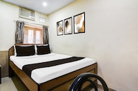 Hotel O Bhagirathi Guest House Esplanade metro station