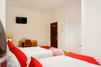 OYO 694 Khasanah Residence