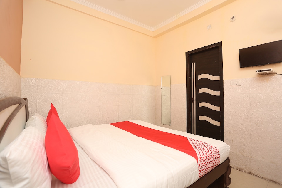 OYO 35960 Hotel Pearl Inn, Haridwar Junction, Haridwar