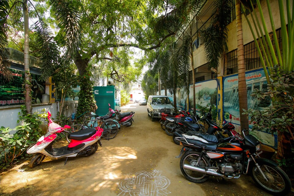 Collection O 35975 Npk Residency, Tirunelveli Railway Junction, Tirunelveli