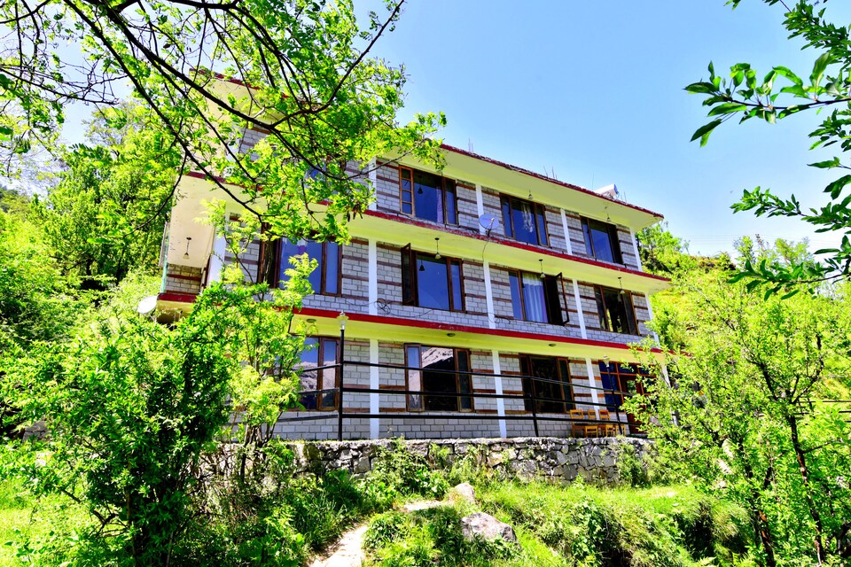 OYO 35978 De Phoenix Eye, Hadimba Temple Road, Manali