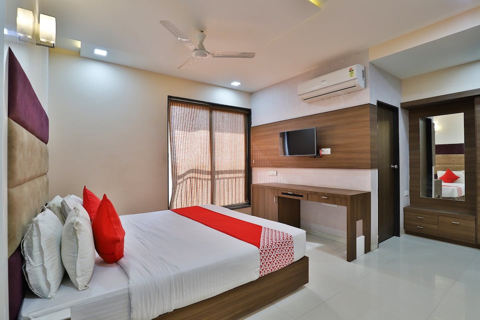 OYO 35982 Hotel Blue Rock, Gandhinagar, Gandhinagar