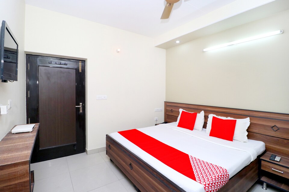 OYO 36004 Hotel Karan Continental, Ambala Cantt, Ambala