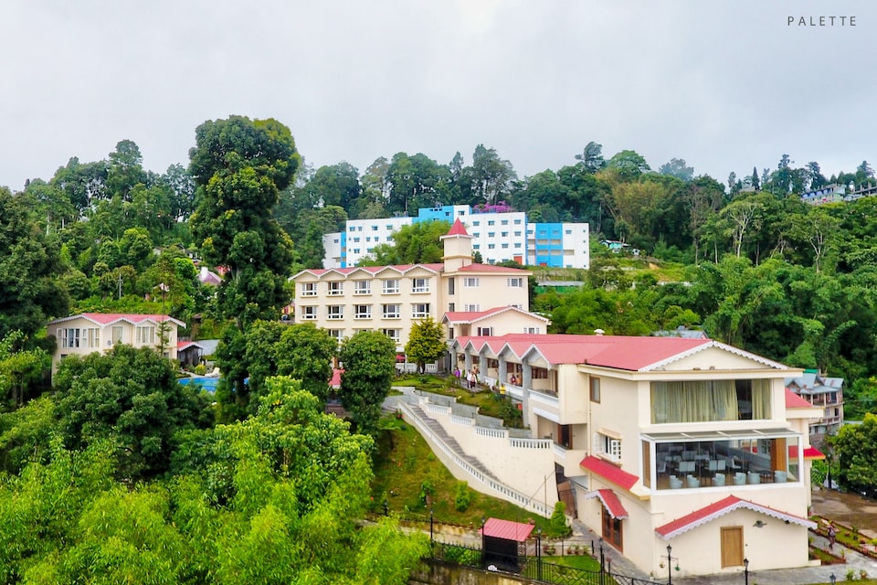 Palette - Pine Tree Spa Resort, Kalimpong, Kalimpong