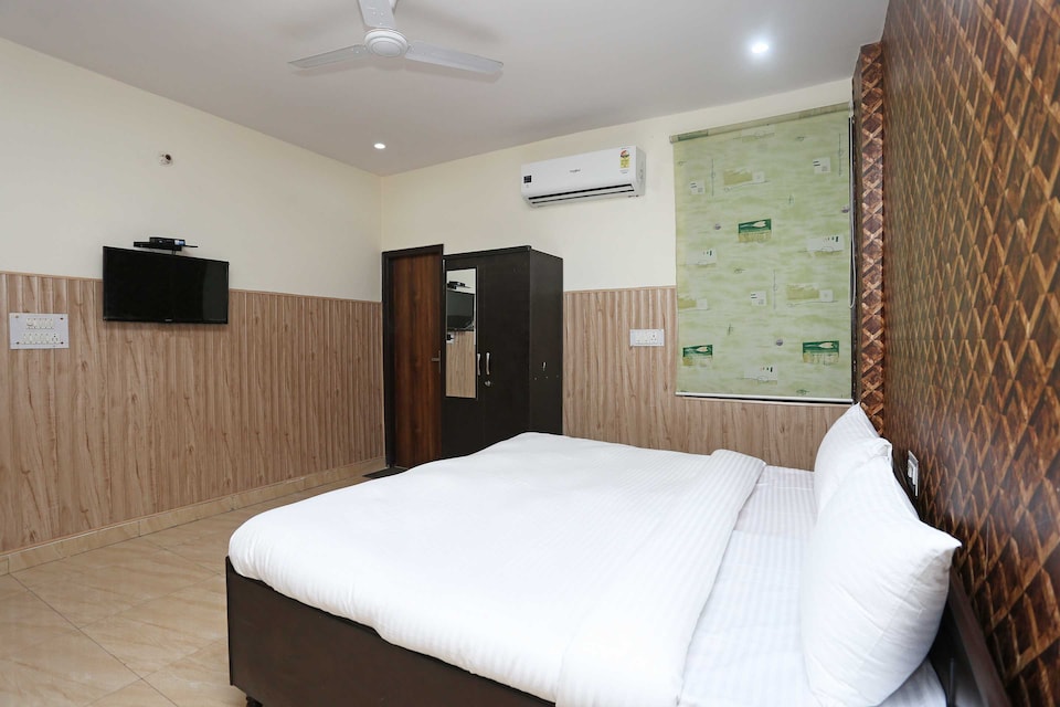 Hotel O Diamond, Faridabad, Faridabad