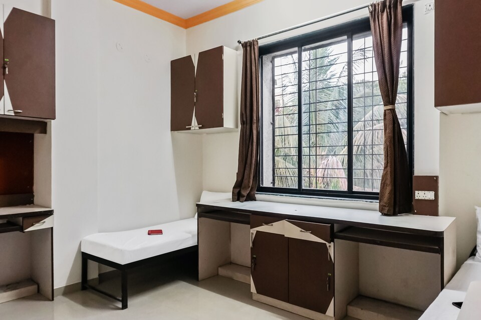 OYO LIFE PUN607 Vadgaon Budruk, Bavdhan Pune, Pune