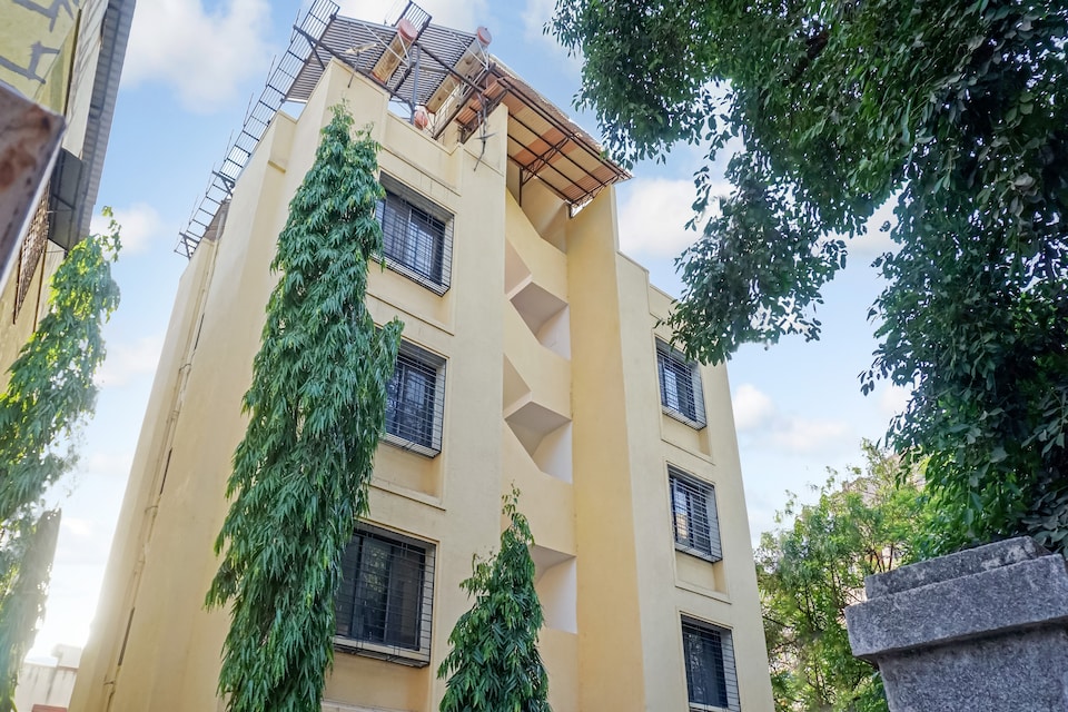 OYO LIFE PUN607 Vadgaon Budruk, Bavdhan Pune, Pune