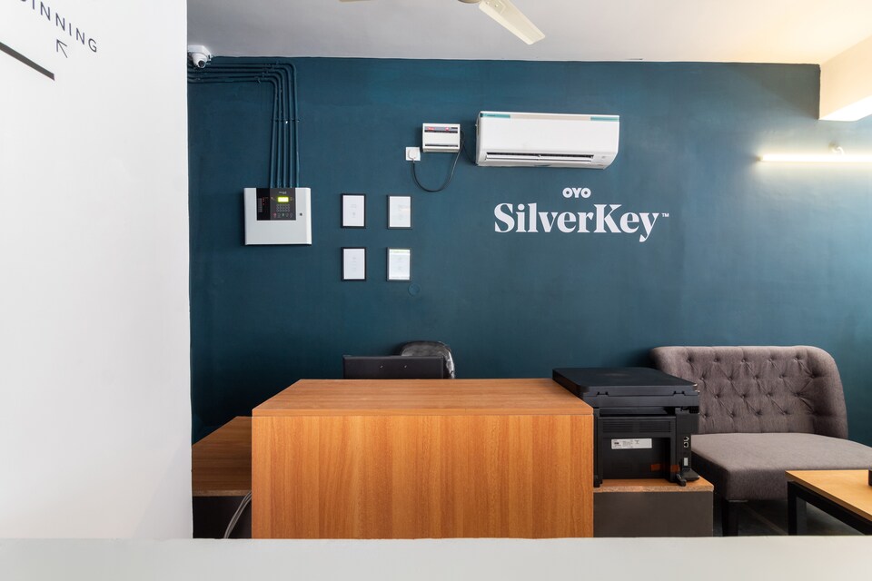 OYO SilverKey 36044 Hanumanth Nilayam, Kukatpally, Hyderabad