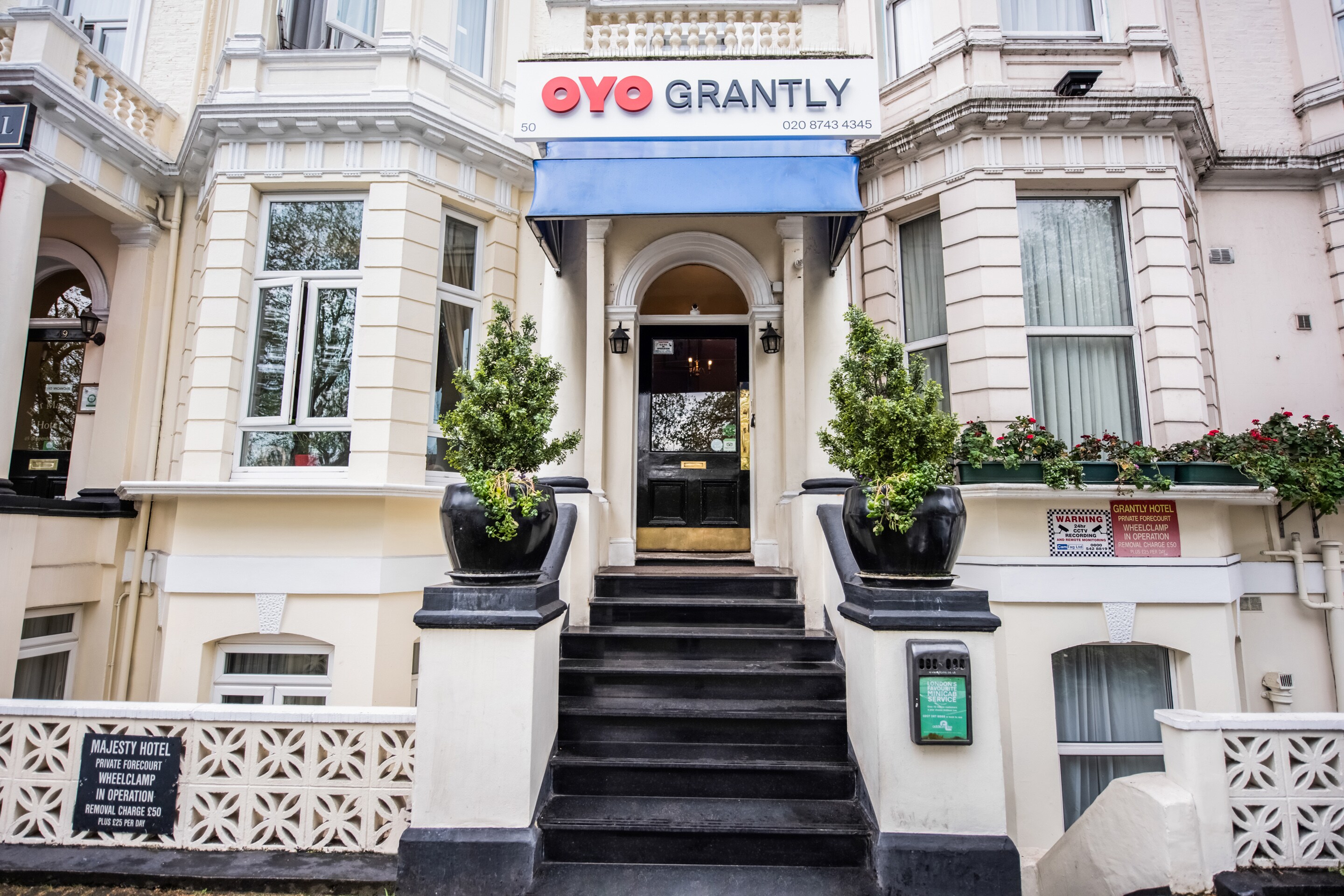 OYO Grantly Hotel  London  OYO Hotels